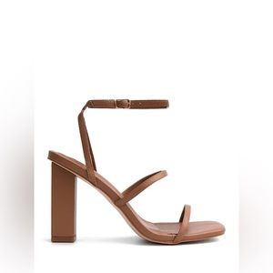 Covet Avery Heels in Tan size 38